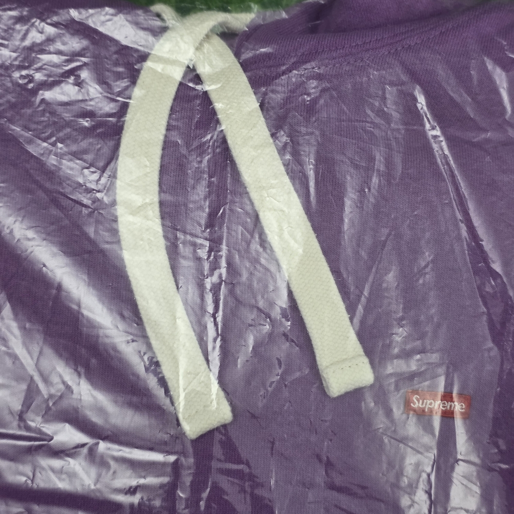 Supreme Purple Hooded Sweatshirt - Picture 5 of 5